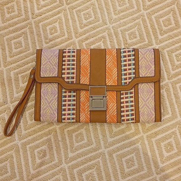 Woven Boho Tribal Envelope Clutch Wristlet Purse - Picture 7 of 7